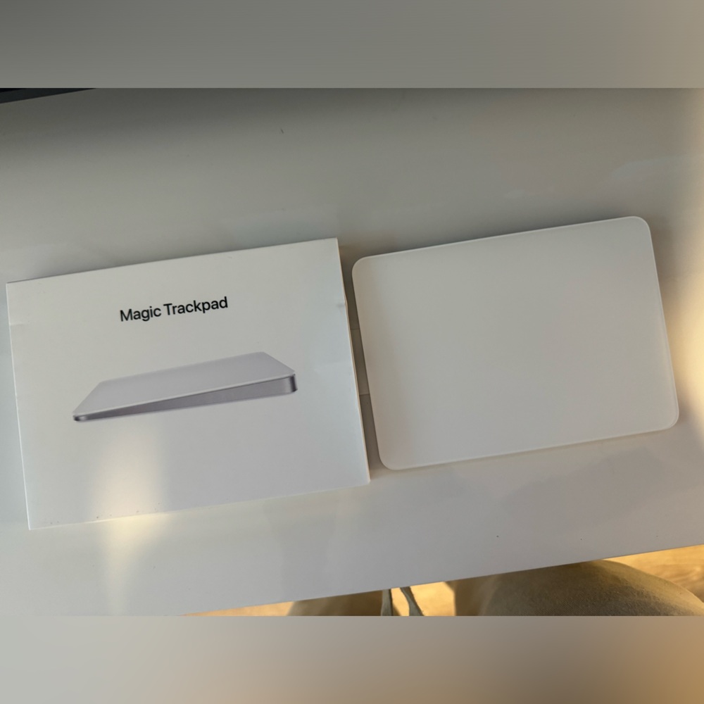 Apple Track Pad
